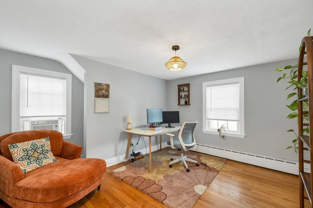 Photo of 121 Elm St