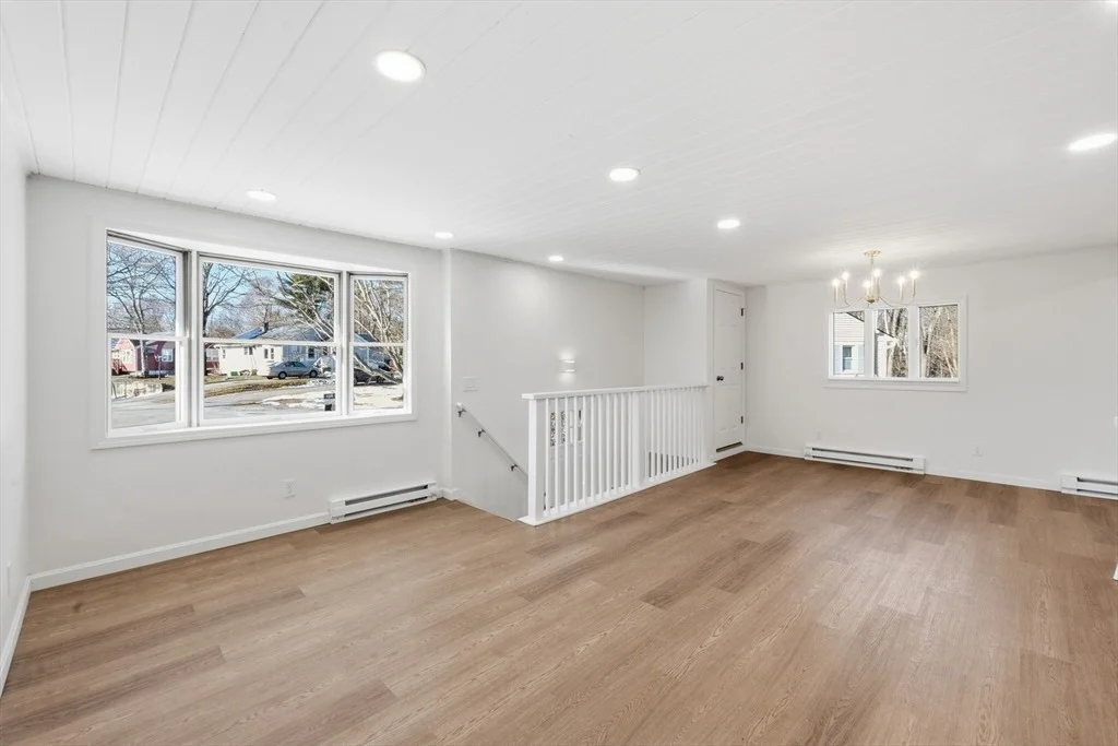 Photo of 14 Bartlett St