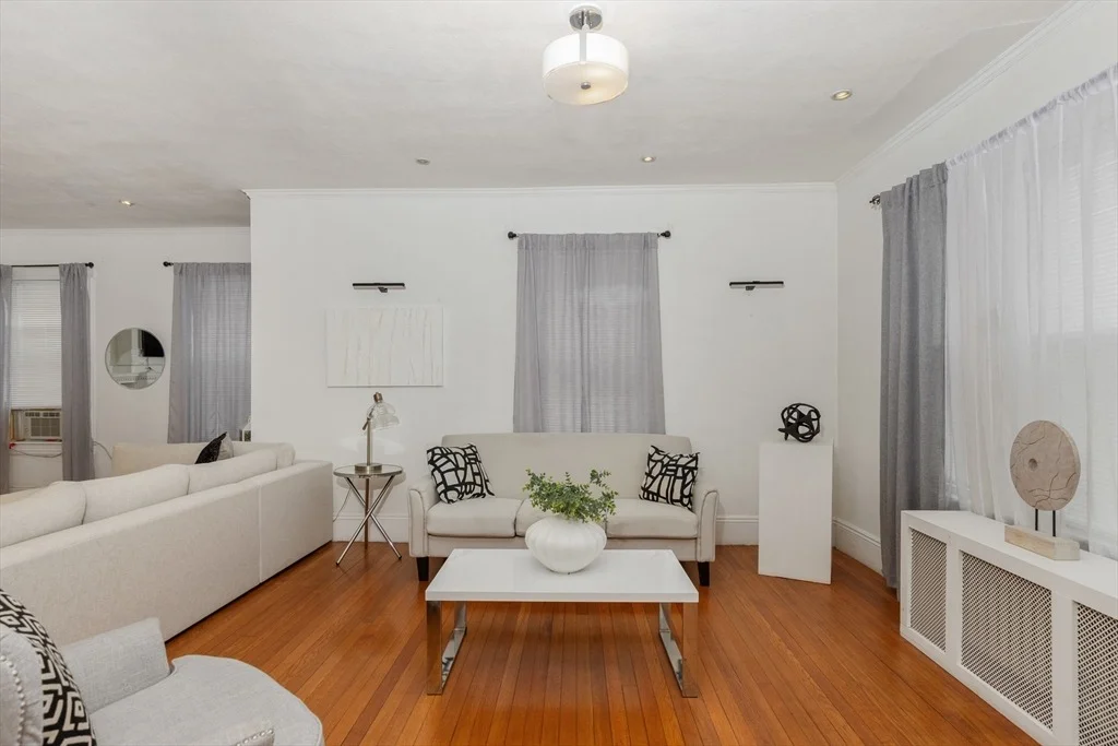 Photo of 16 Logan St