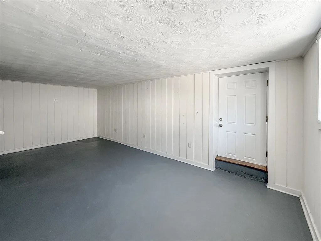 Photo of 31 Millard Ave