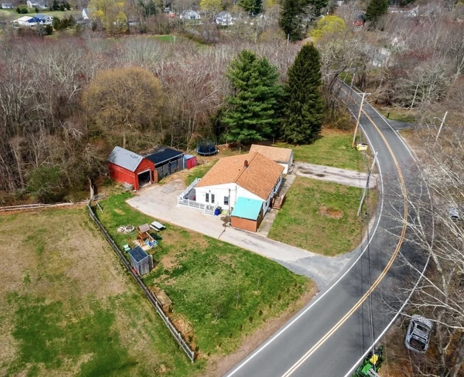 Photo of 356 Old Fall River Rd