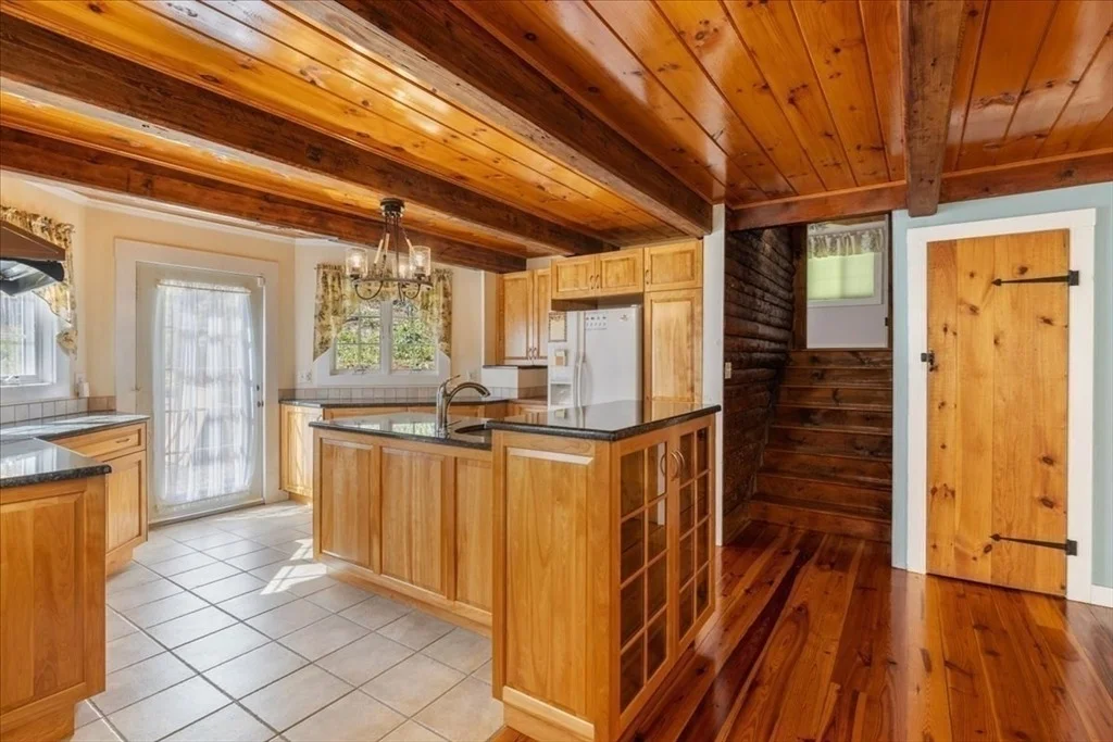 Photo of 16 Indian Ln