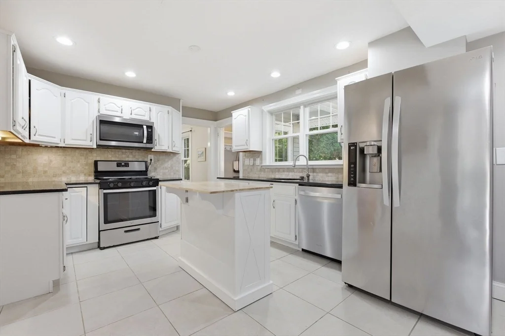 Photo of 443 Summer Ave