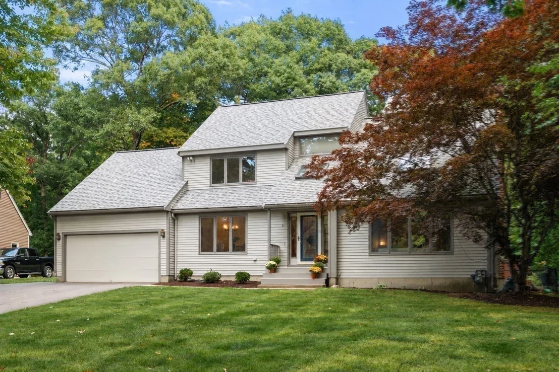 Photo of 31 Raymond Way