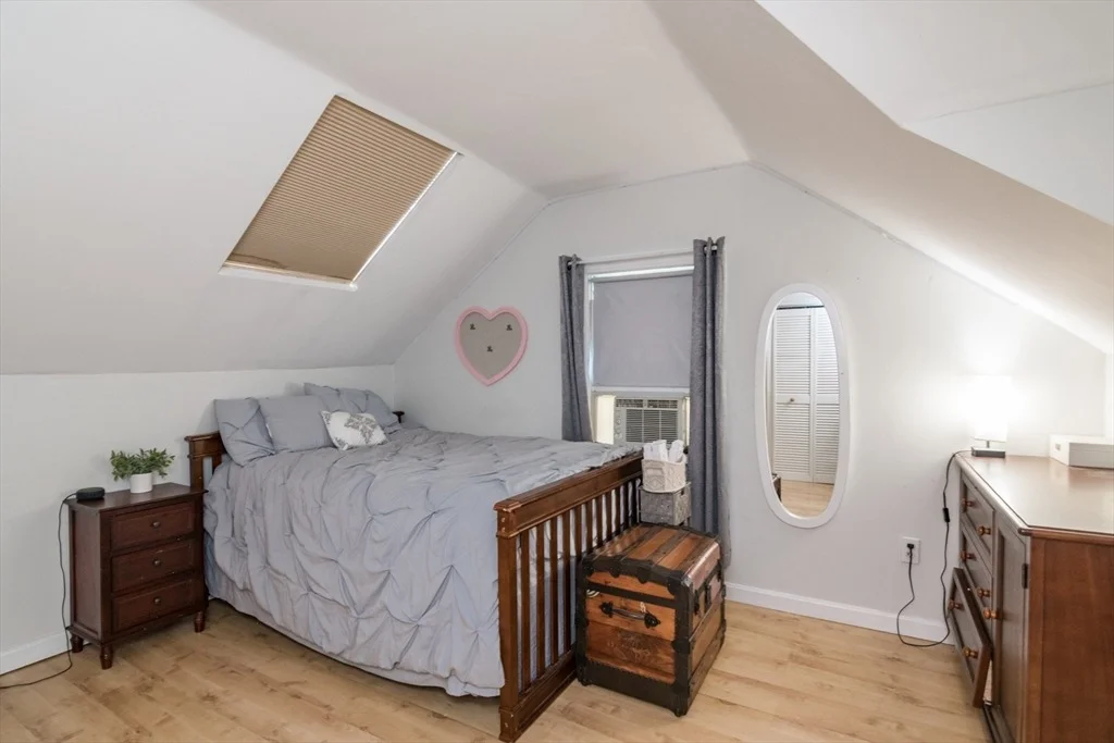 Photo of 222 Plumtree Rd