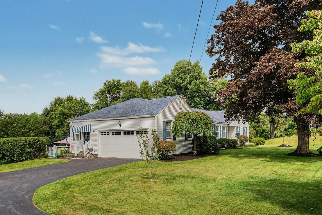 Photo of 15 Pheasant Hill Rd.