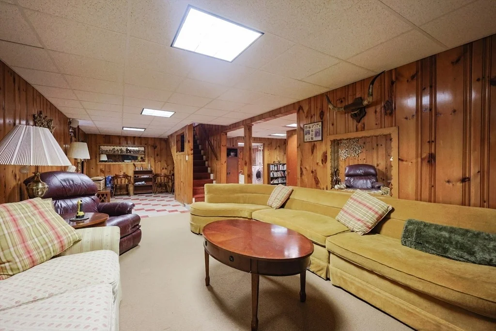 Photo of 60 Deerfield