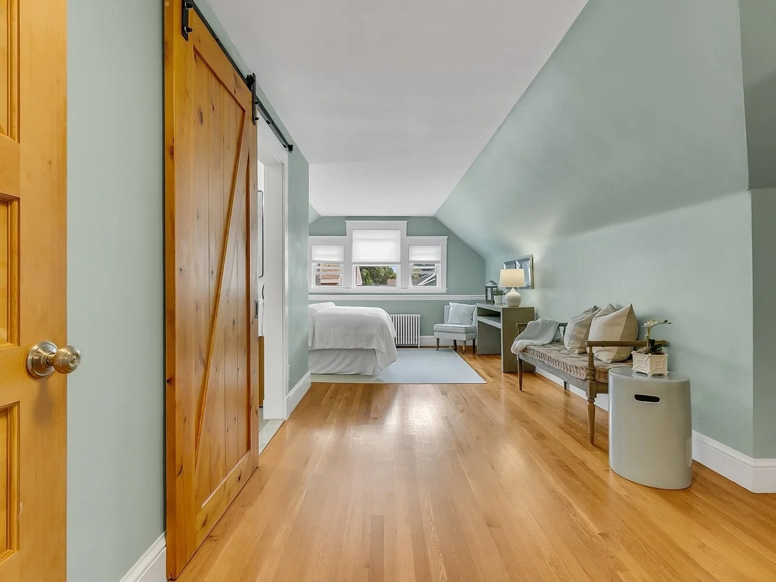 Photo of 30 Hale St