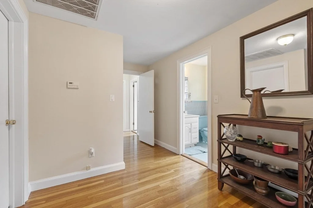 Photo of 34 Robinhood Road