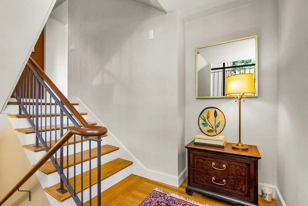 Photo of 34 Lagrange St