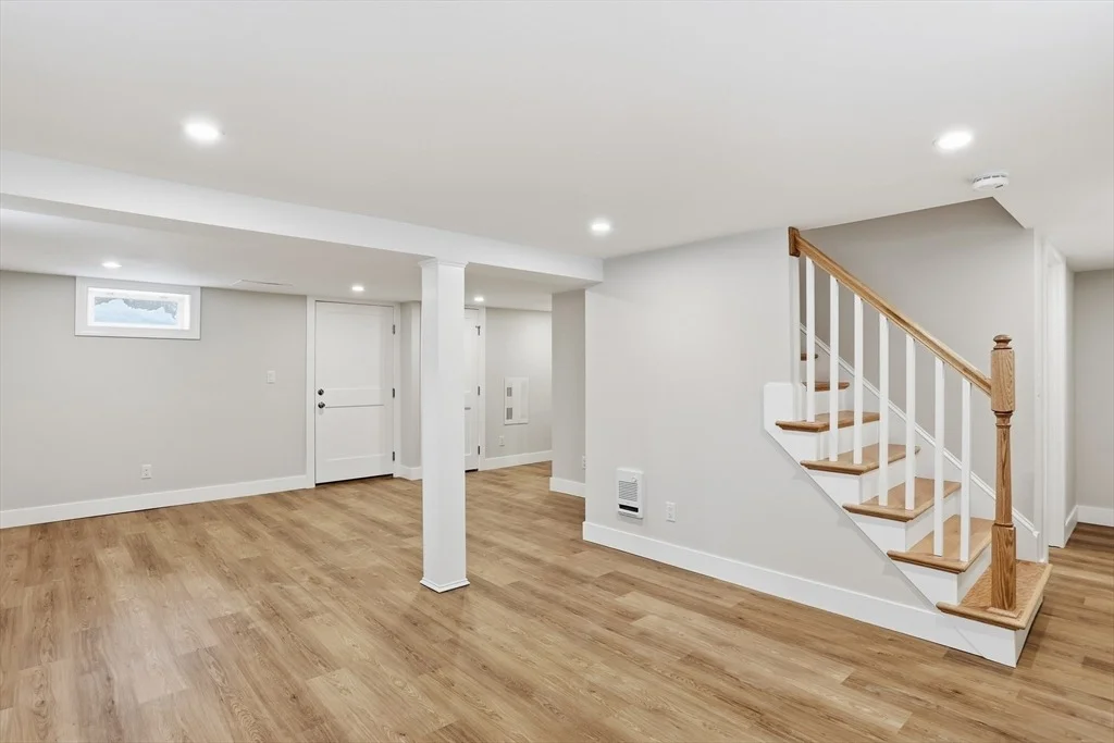 Photo of 4 Littlefield Rd