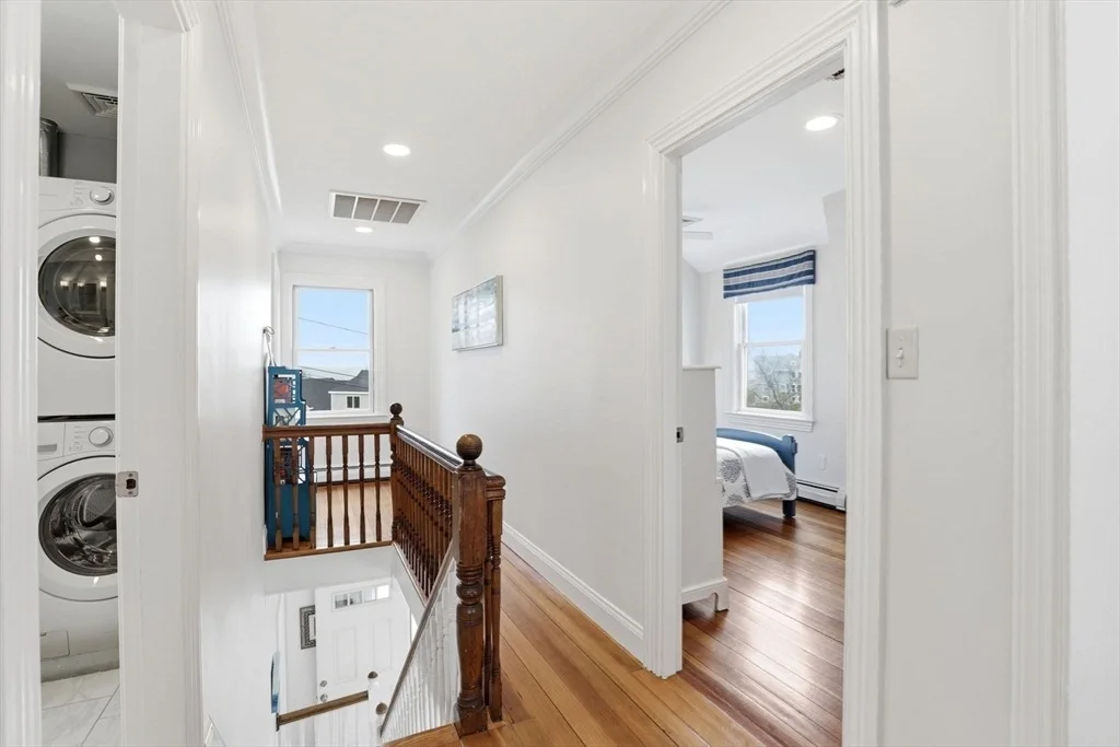 Photo of 60 Holbrook Ave