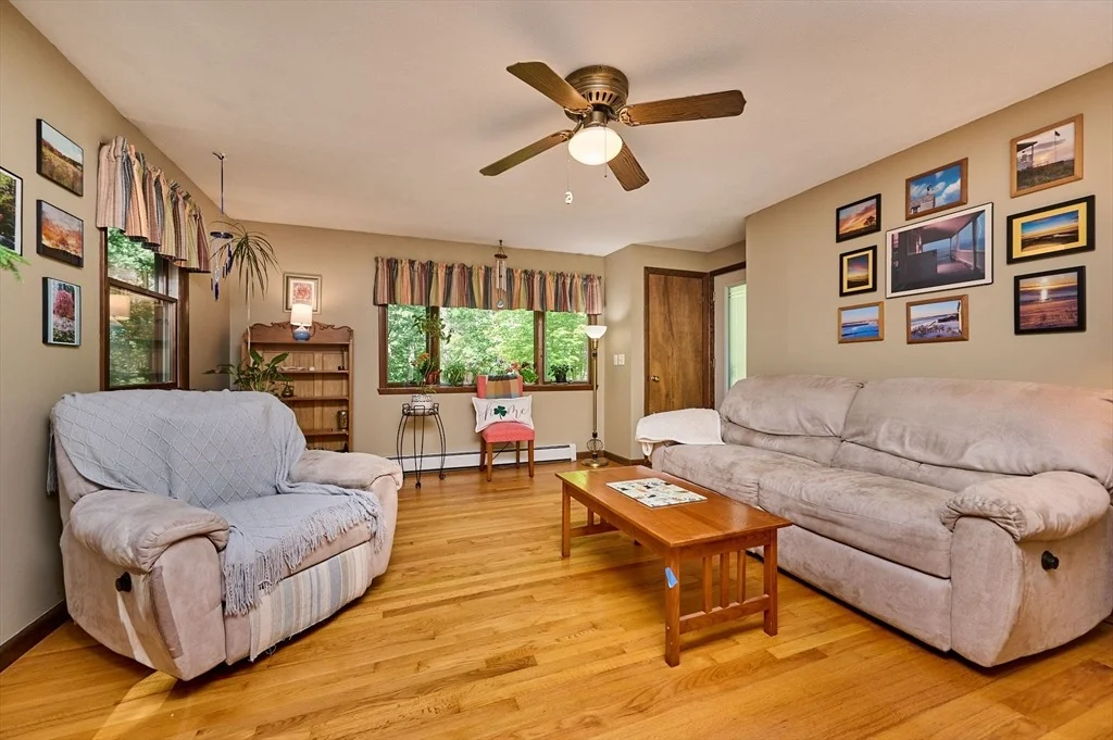 Photo of 20 Cook Rd
