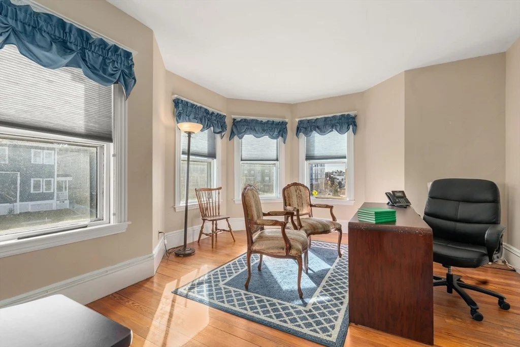 Photo of 826 Broadway