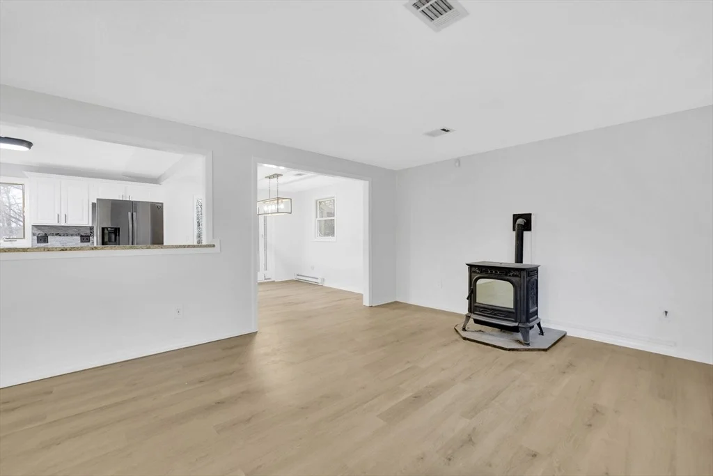 Photo of 25 Fox Hill Rd