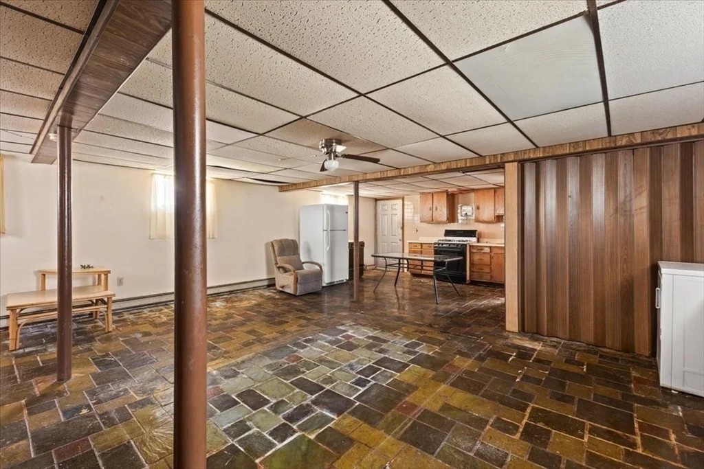Photo of 37 Shore Ave