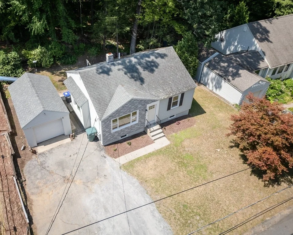 Photo of 121 Sylvan Rd