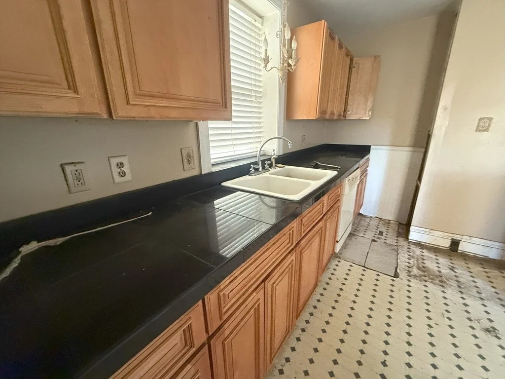 Photo of 37 Plantation St