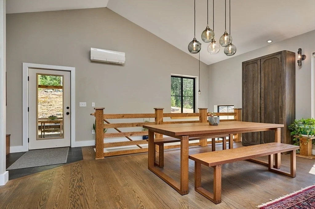Photo of 32 Cave Hill Rd