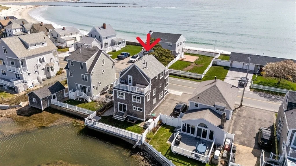 Photo of 113 Bay Avenue