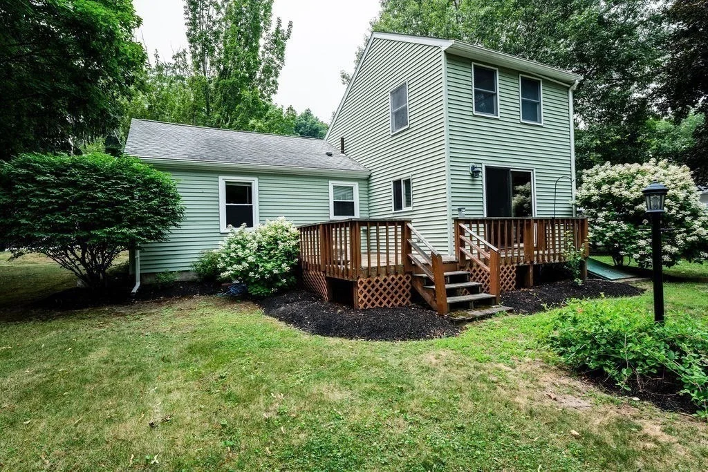 Photo of 1083 Edgell Rd