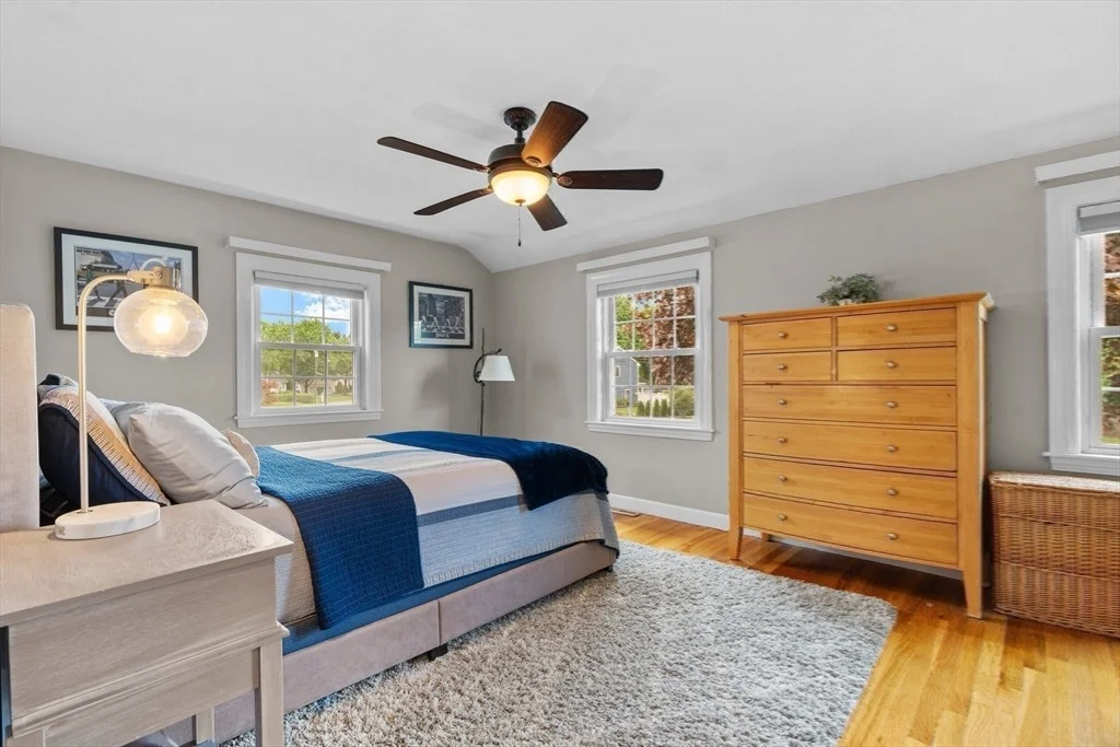 Photo of 26 Cushing Rd