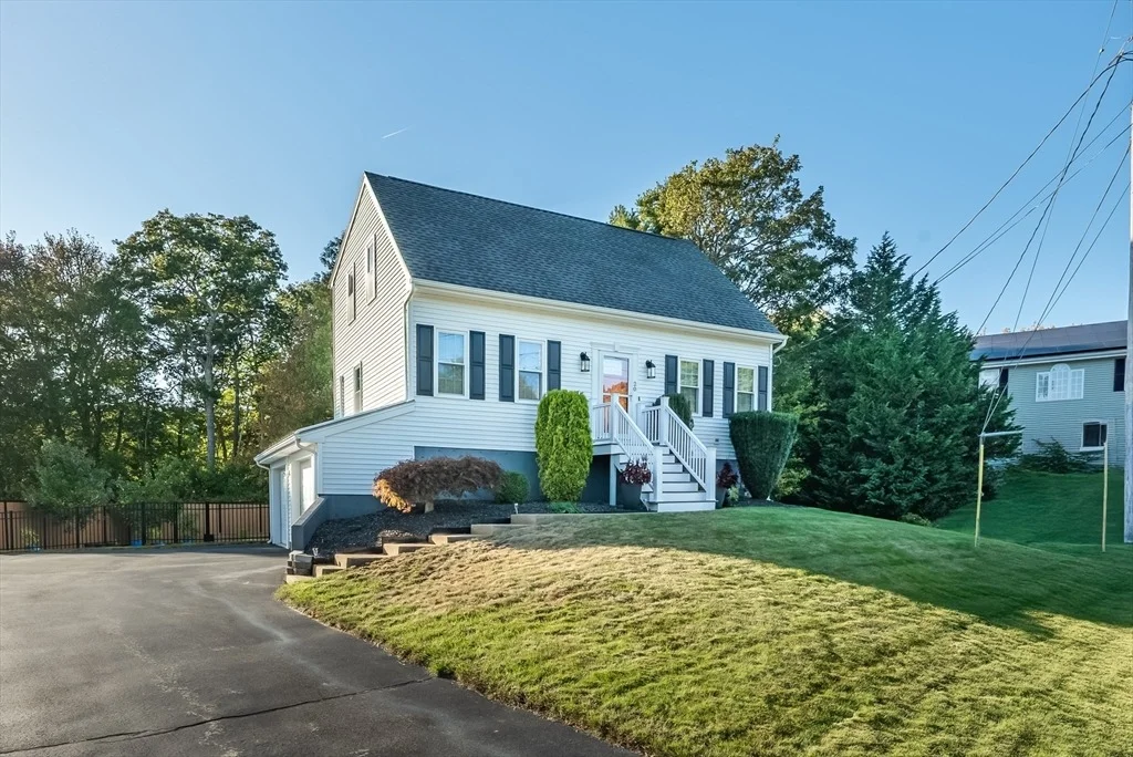 Photo of 20 Forestview Dr
