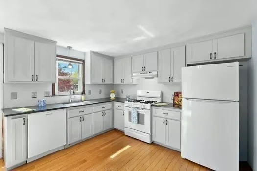 Photo of 135 Forest Avenue