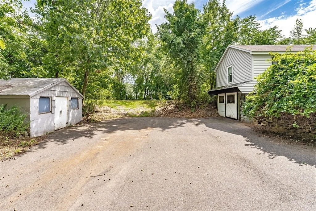 Photo of 95 Baskin Dr.