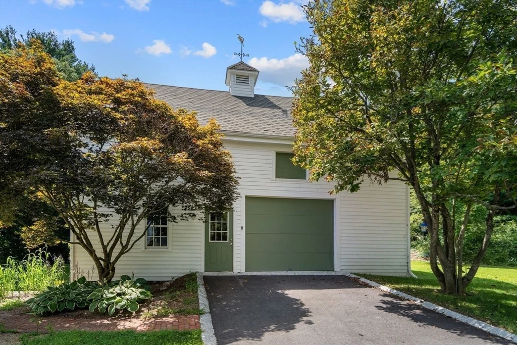 Photo of 302 Concord Road