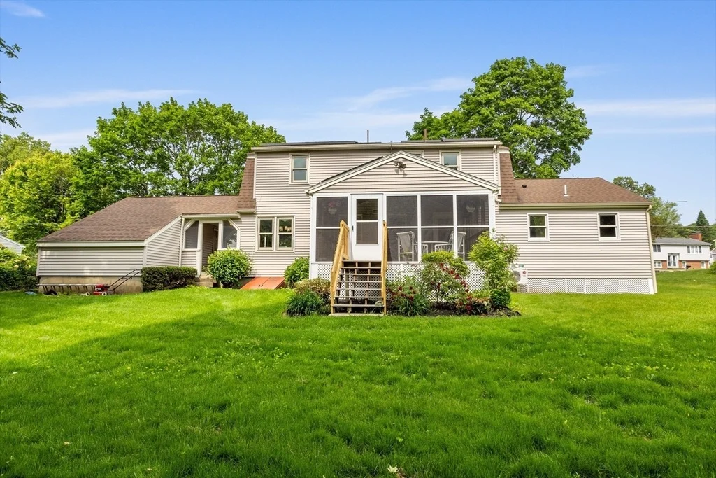Photo of 52 Diana Dr