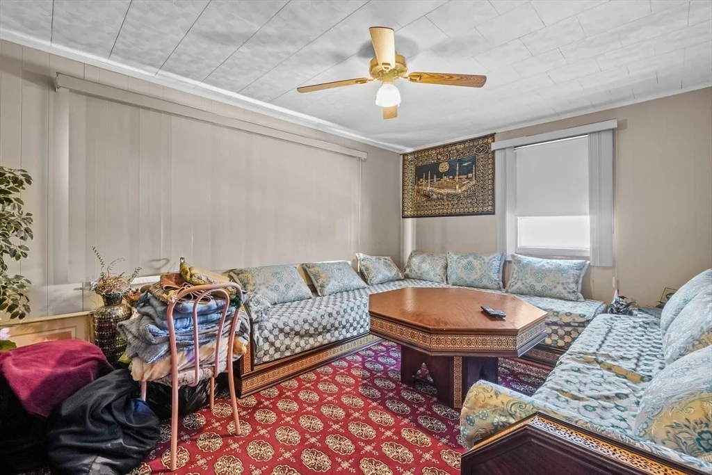 Photo of 284 Broadway