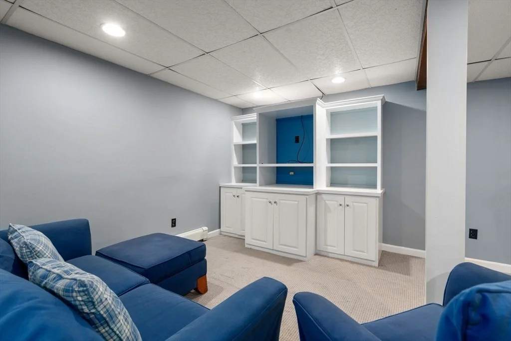 Photo of 16 Blacksmith Dr