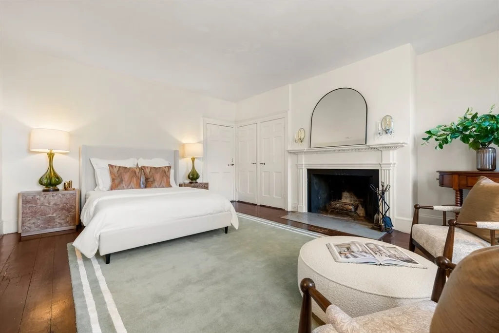 Photo of 33 Chestnut St