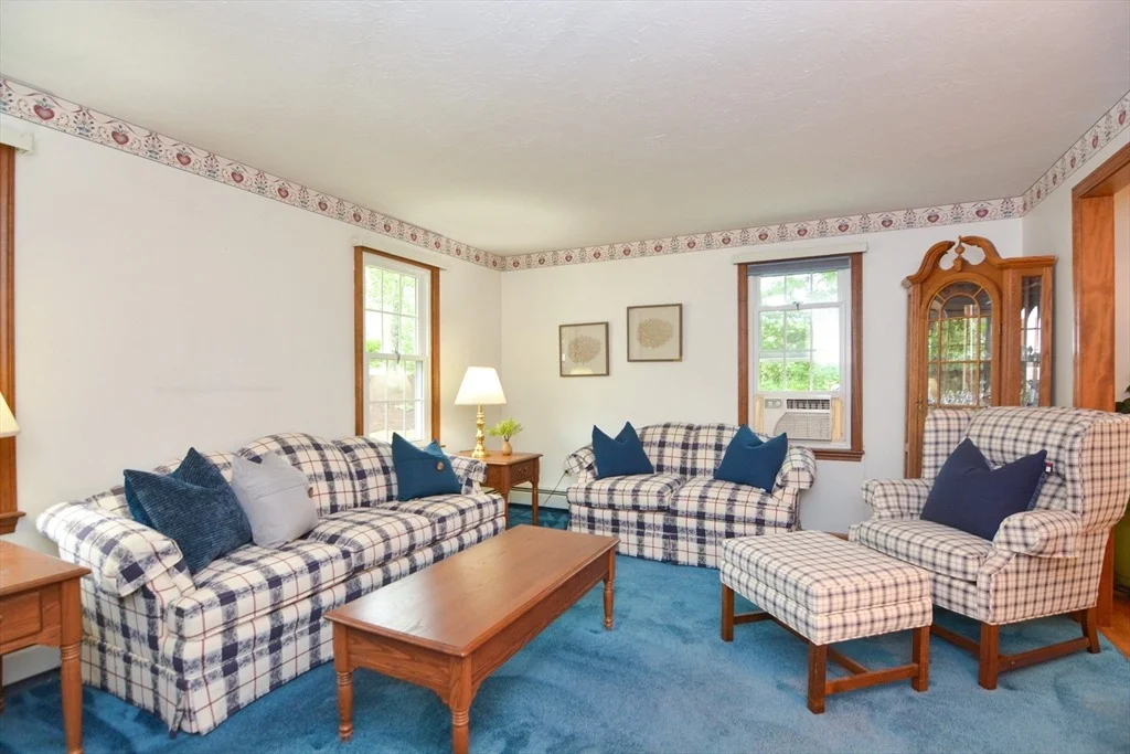 Photo of 2 Spruce Cir