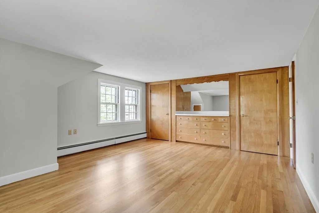 Photo of 148 Cedar St