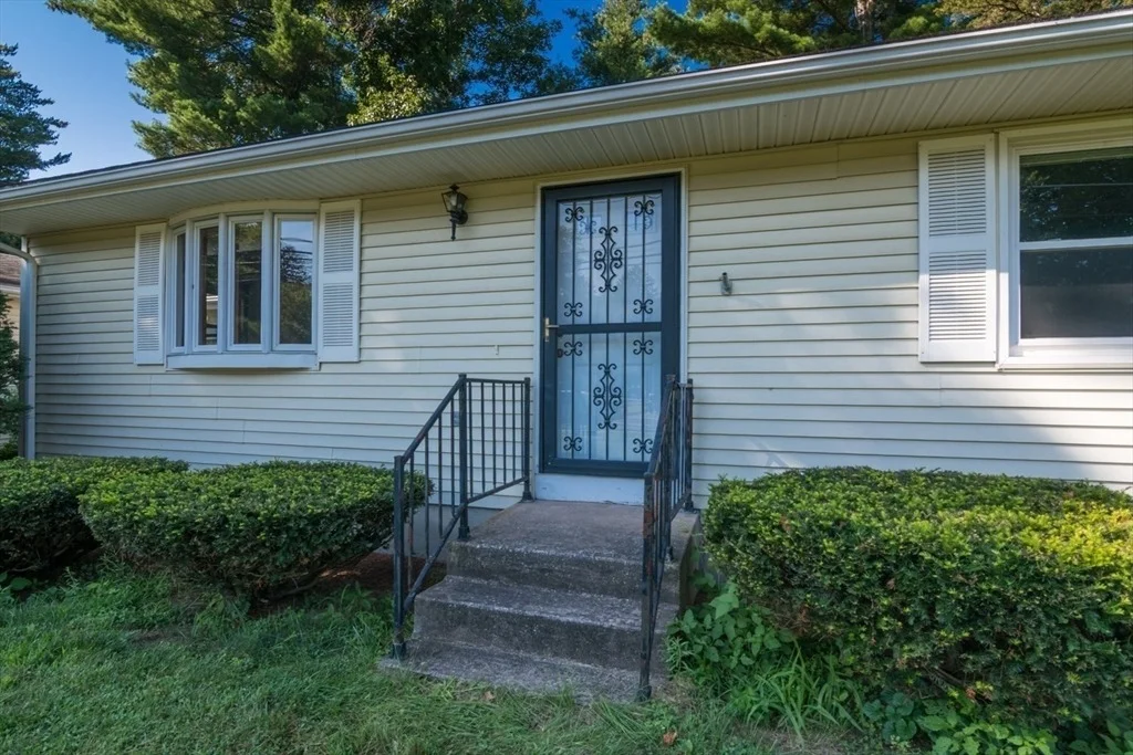 Photo of 63 Tinkham Rd