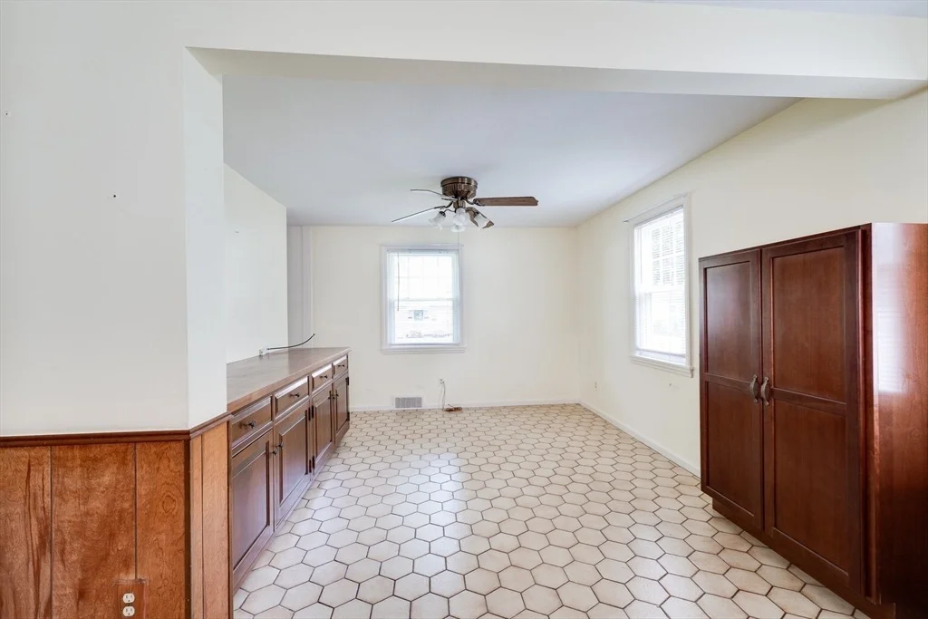 Photo of 57 Bither St
