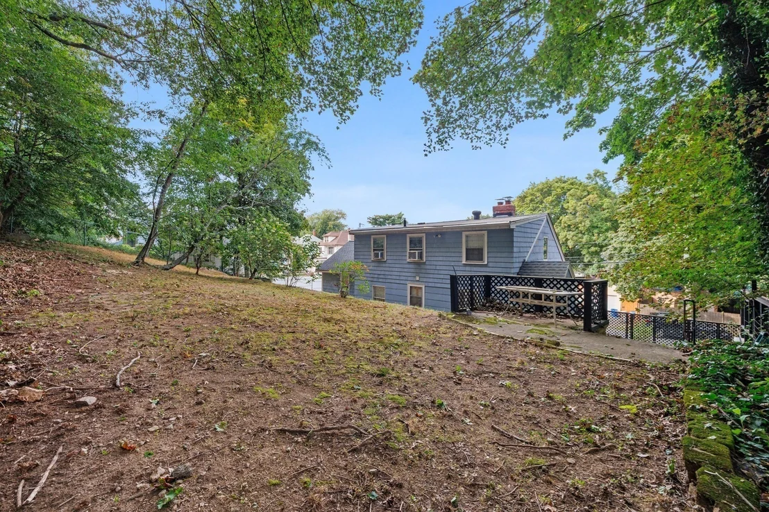 Photo of 31 Endicott St.