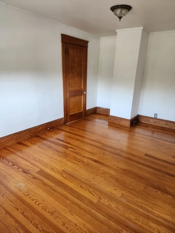 Photo of 72 W Main St