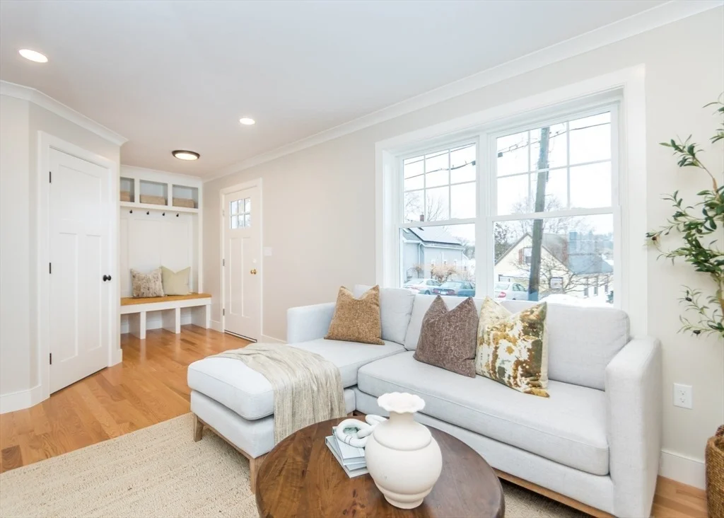 Photo of 89 Hardy Pond Road