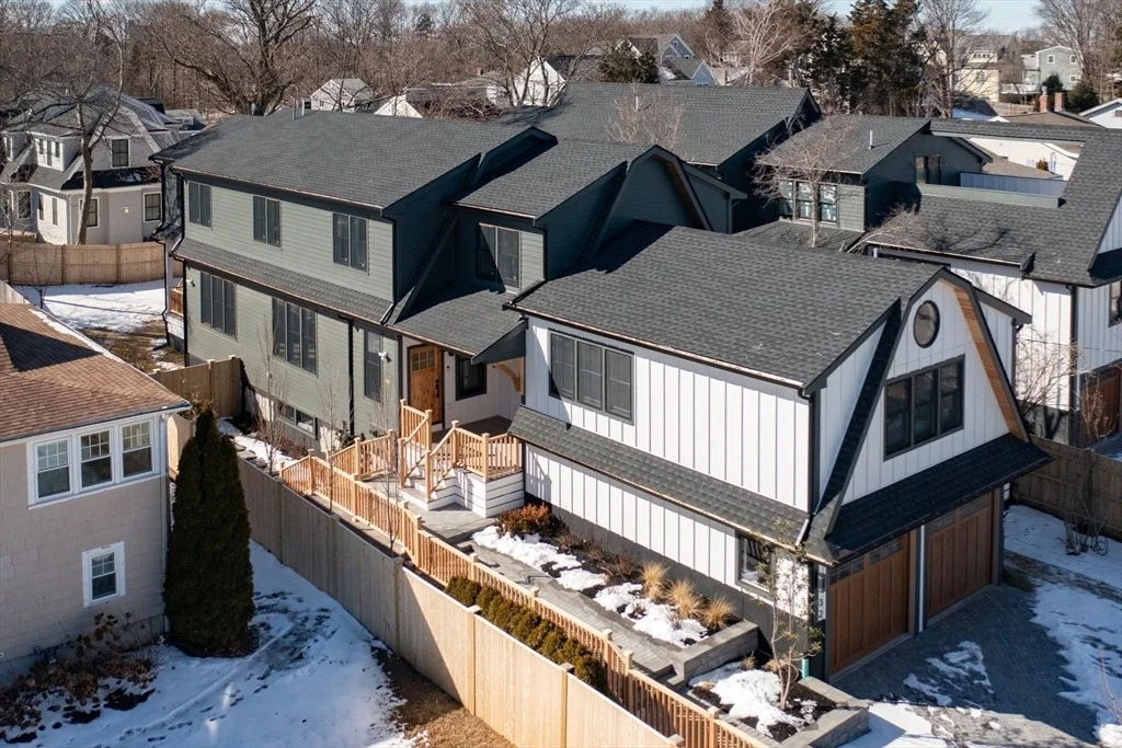 Photo of 32 Kimball Beach Rd