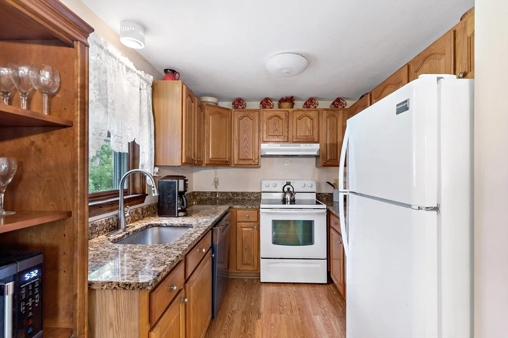 Photo of 28 Cranberry Ave