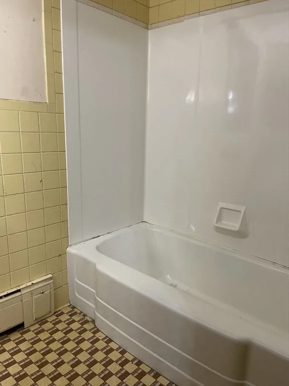 Photo of 239 River Road