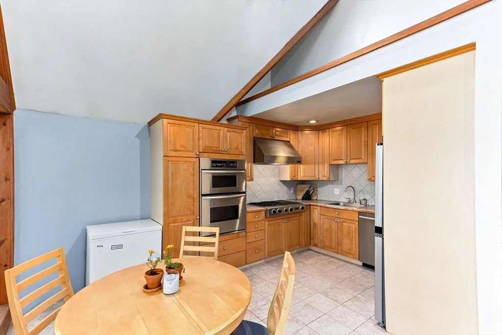 Photo of 32 Pineview Ter