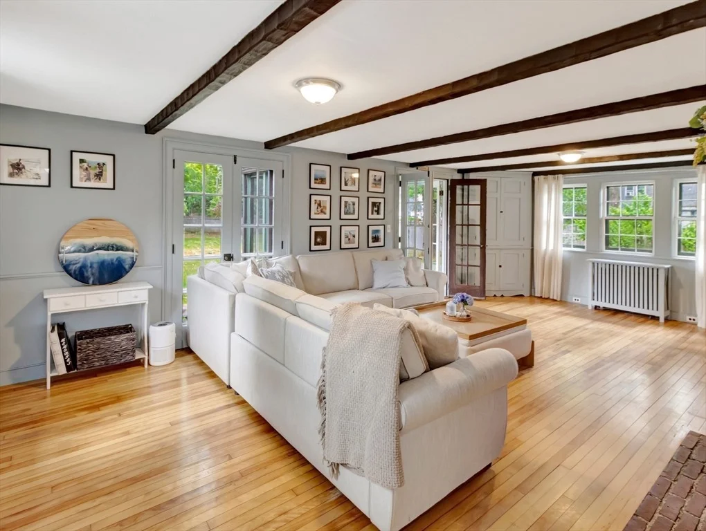 Photo of 387 Willow Street