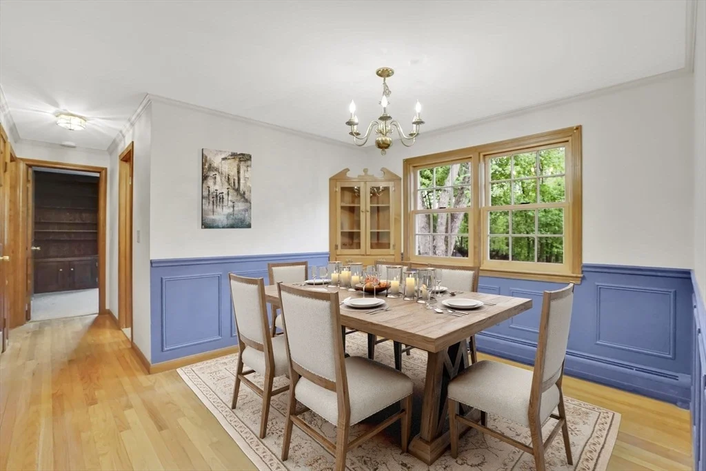 Photo of 6 Garden Ln