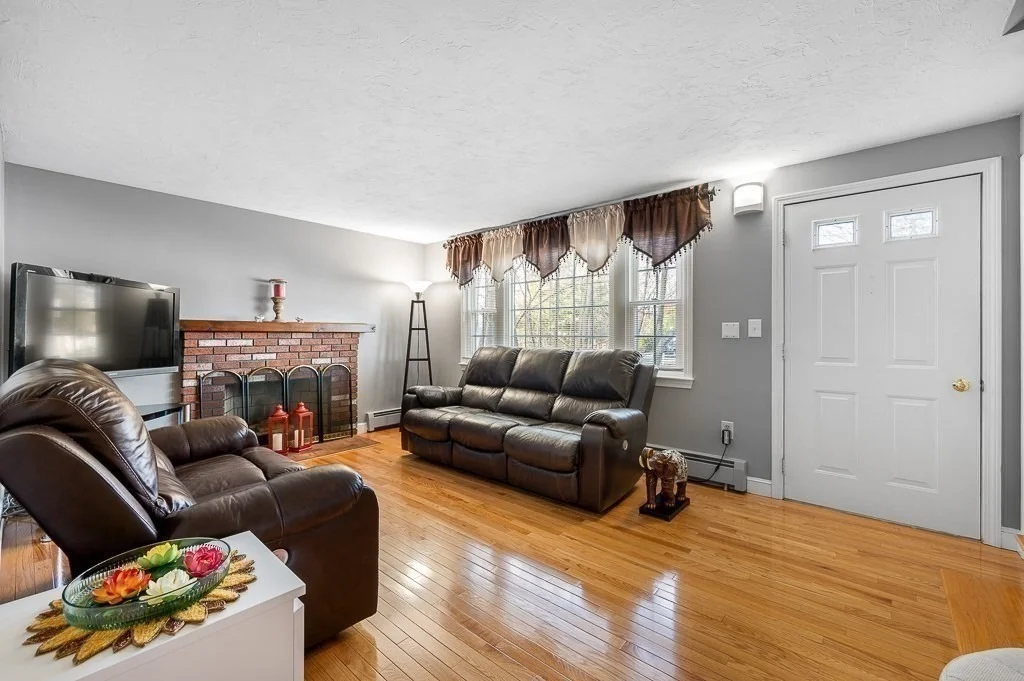 Photo of 255 Bishop St