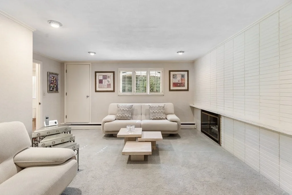 Photo of 25 Chatham Way