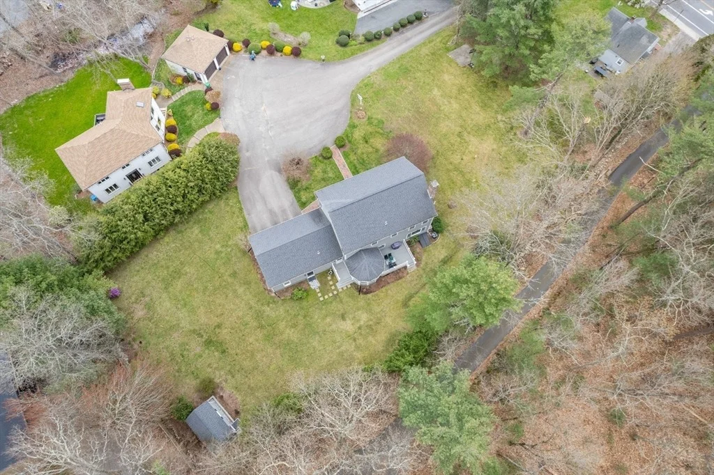Photo of 1323 High Street-Culdesac